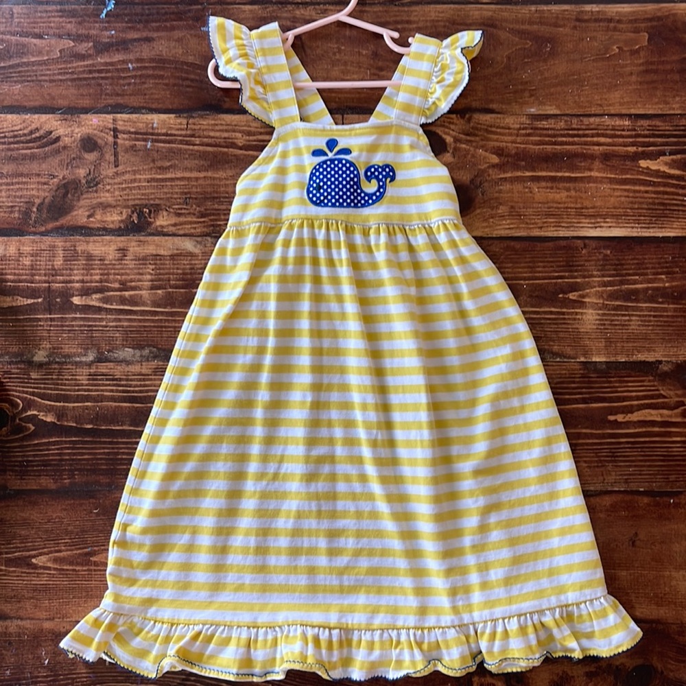 Girls size 8-10 sundress with blue whale appliqué